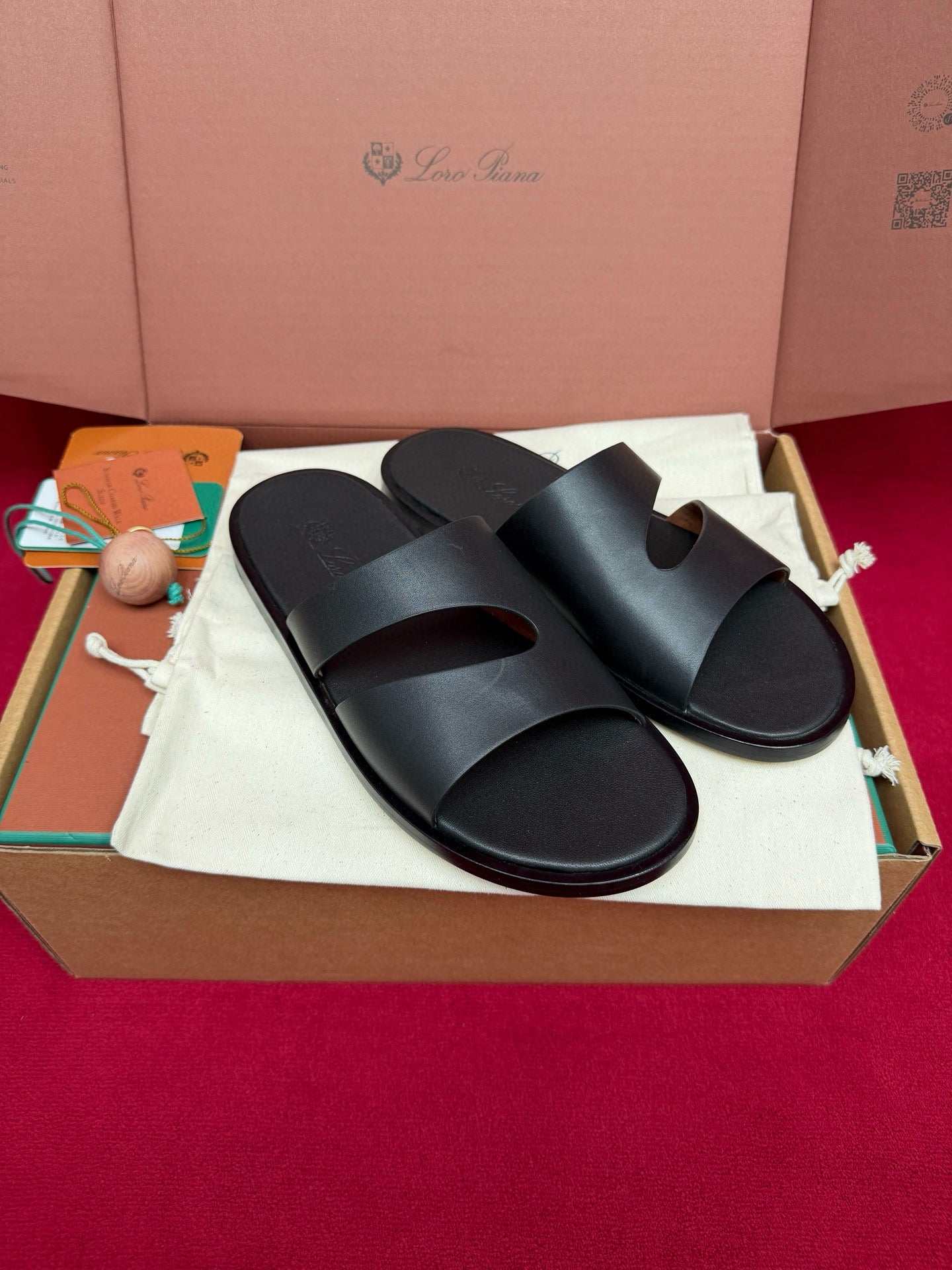 Loro Piana Sandals
