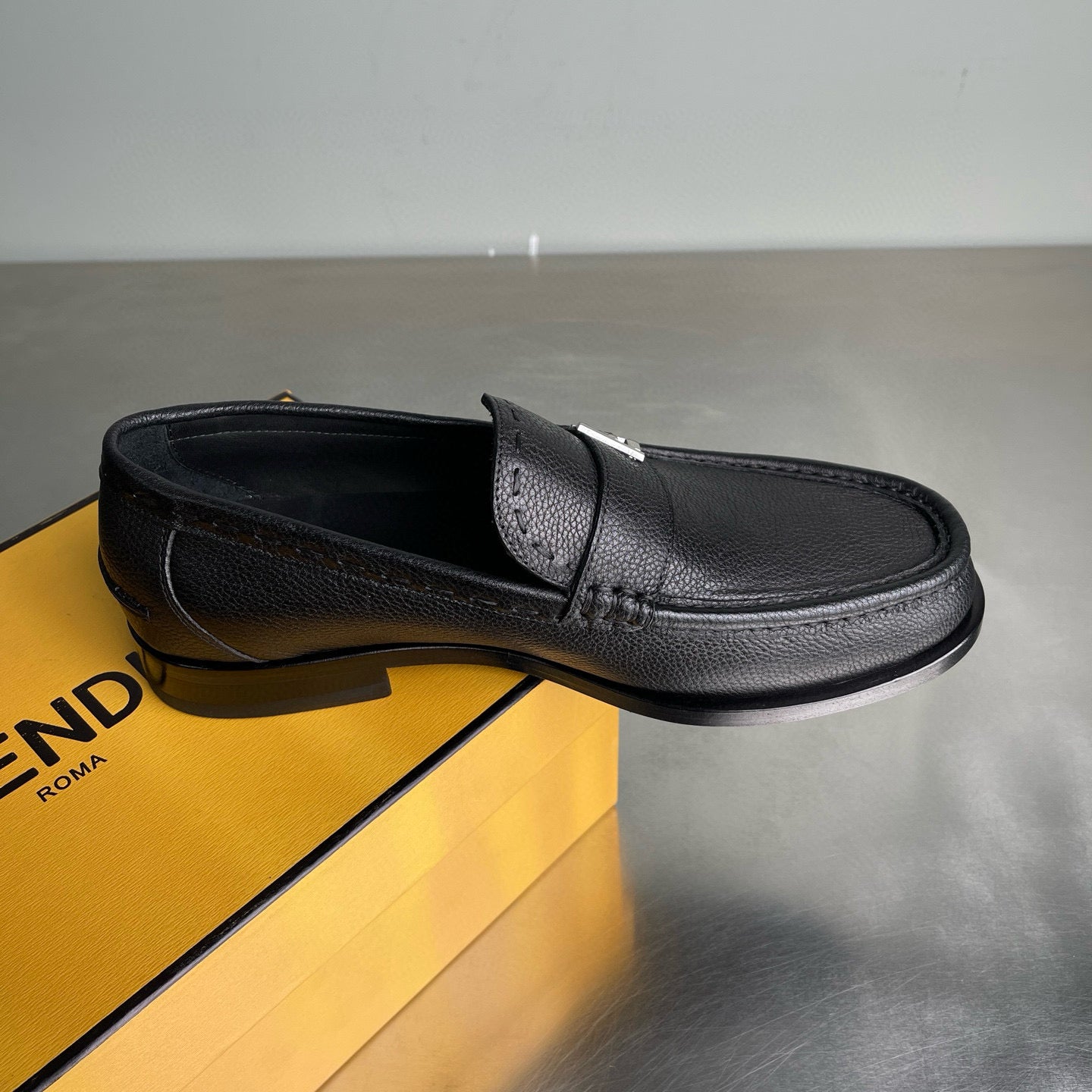 Fendi Loafer