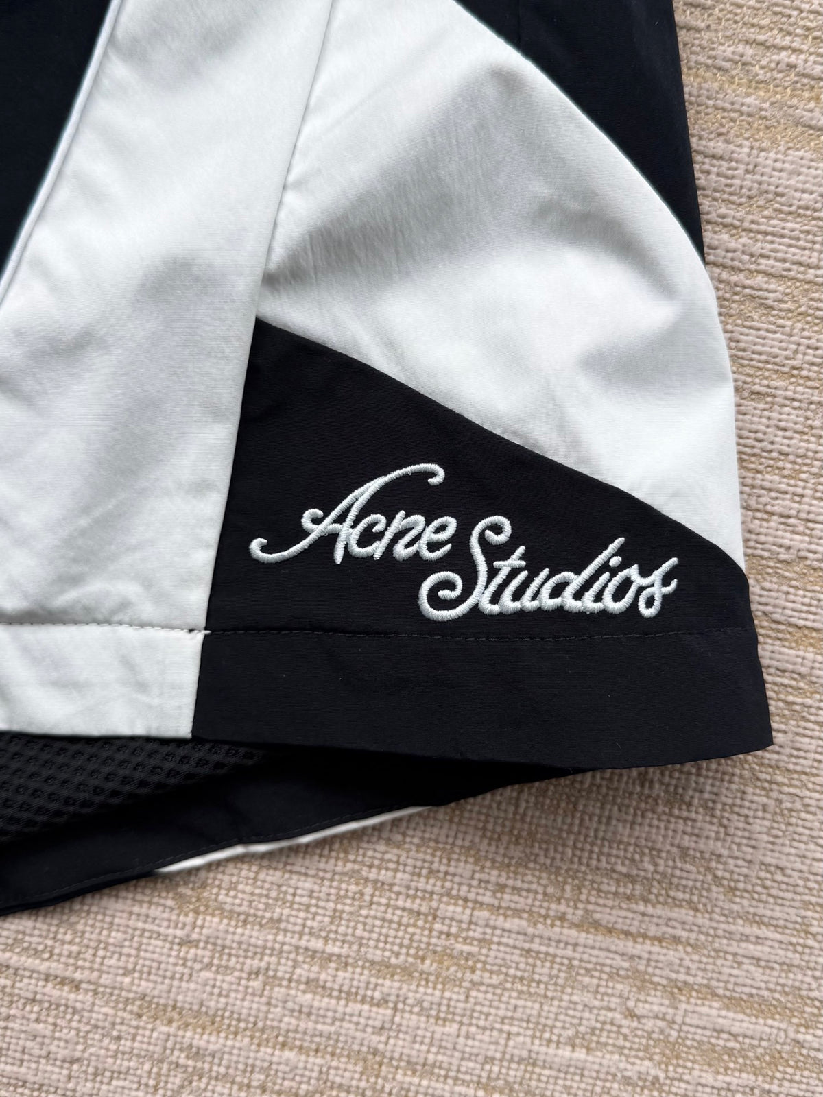 AS Short