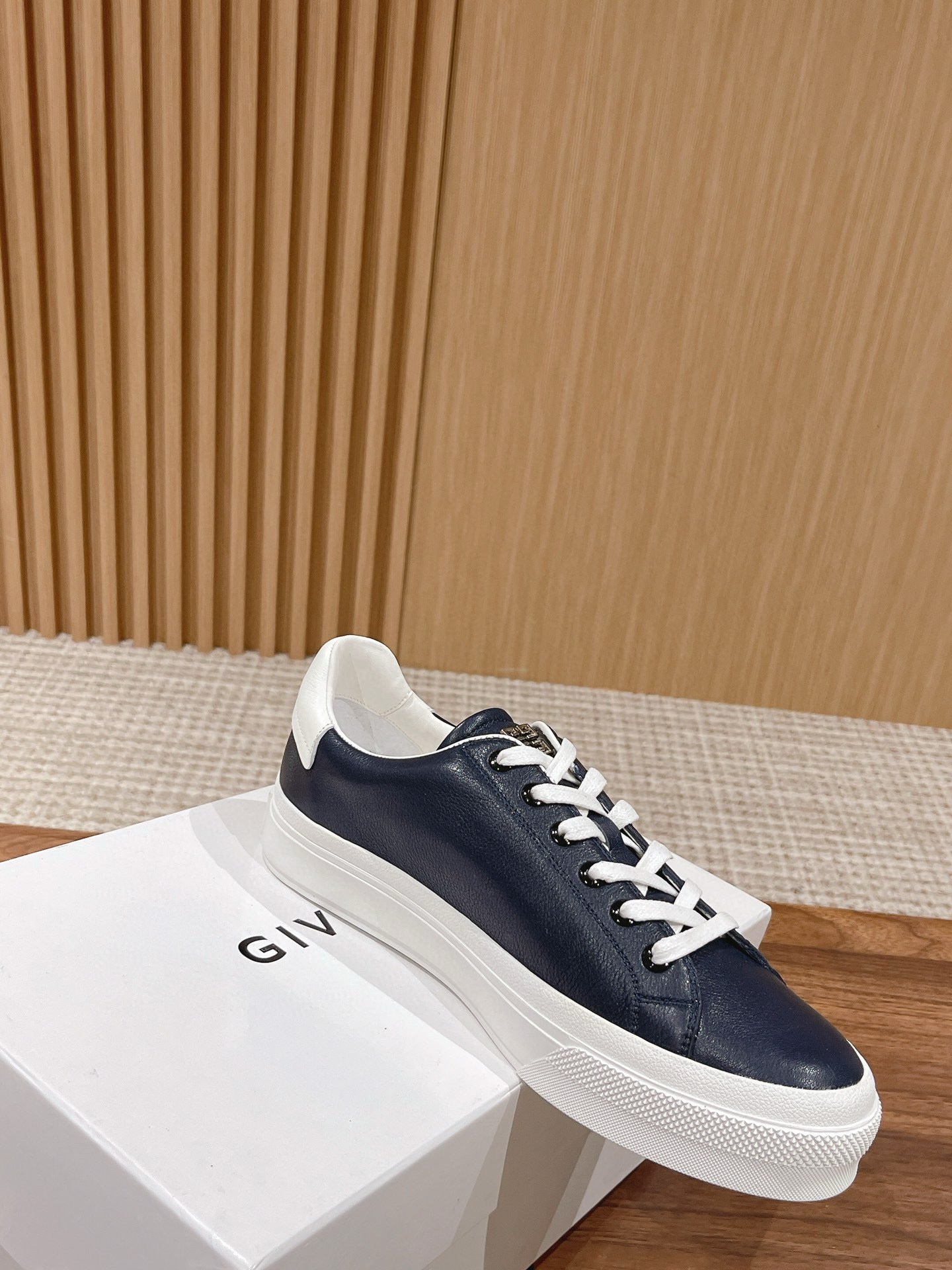 Givenchy Sneakers
