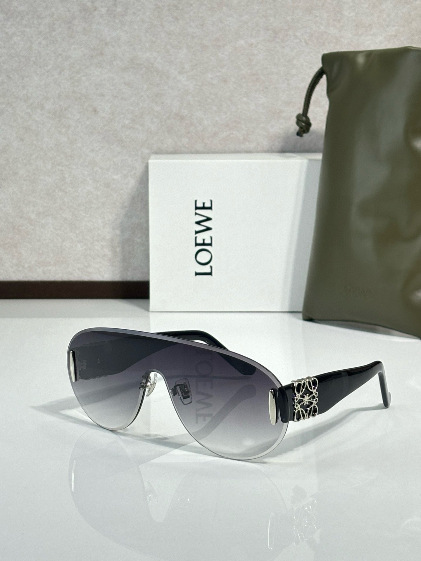 Loewe Sunglasses