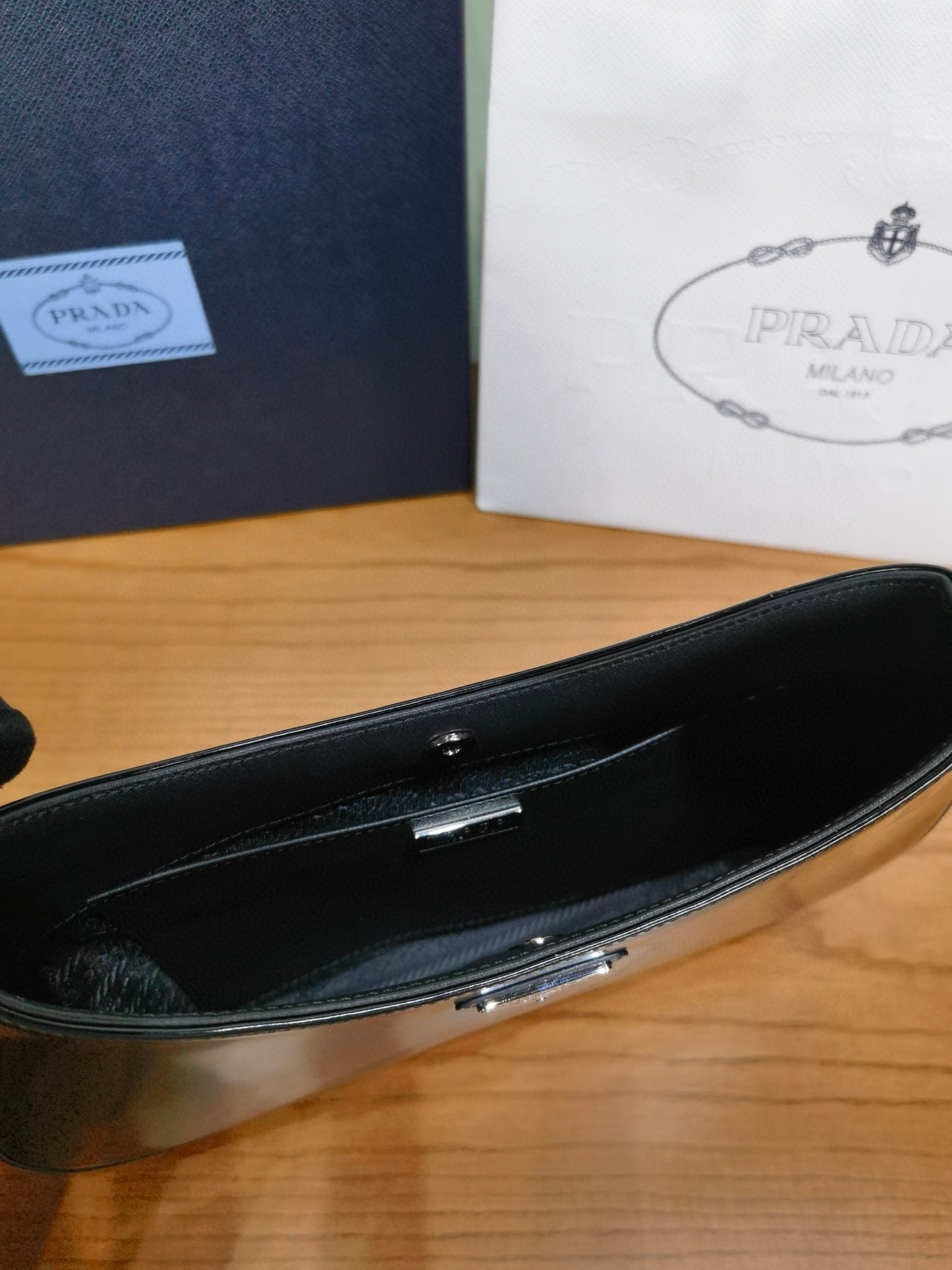 Prada Cleo Shoulder Bag 27x15x5.5cm