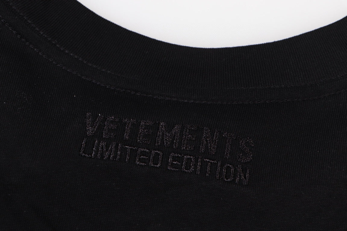 Vetements T-Shirt