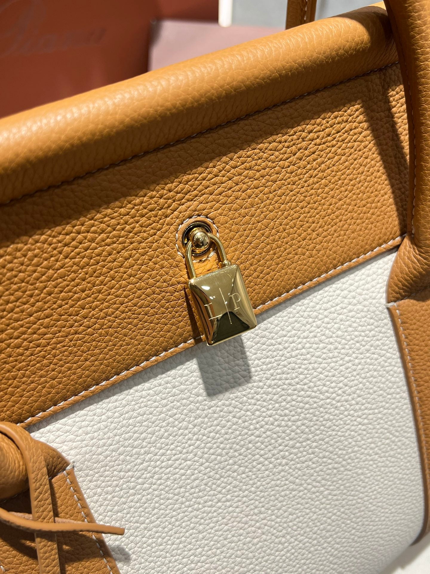 LP Loom L32 Handbag