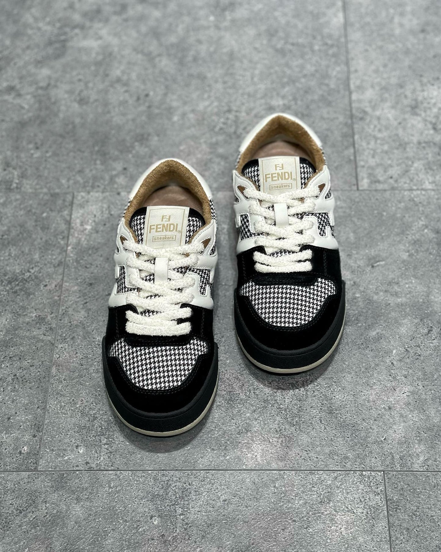 Fendi Sneakers