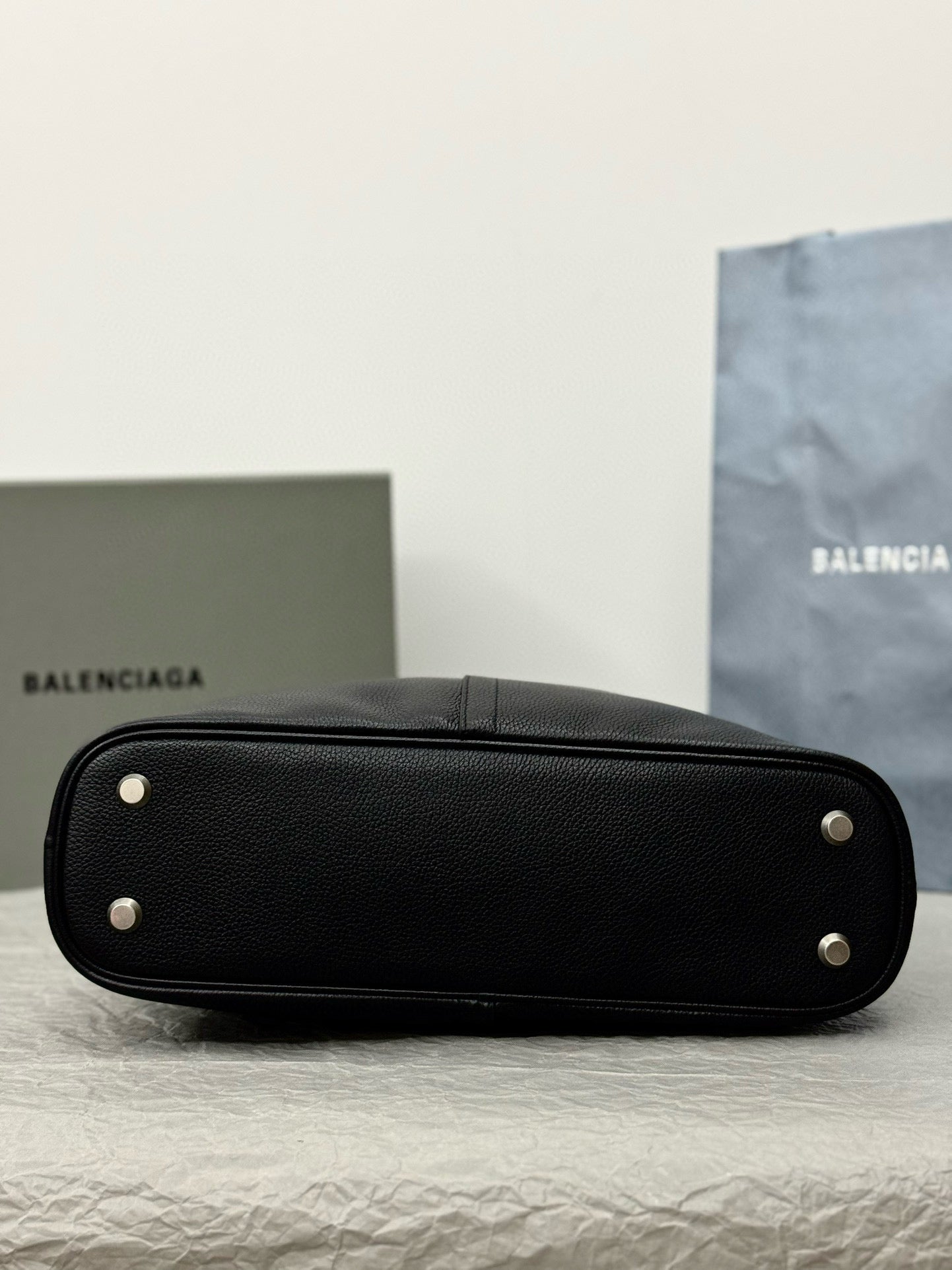 BLCG Locker Leather Shoulder Bag(61.9x35x9.9cm)