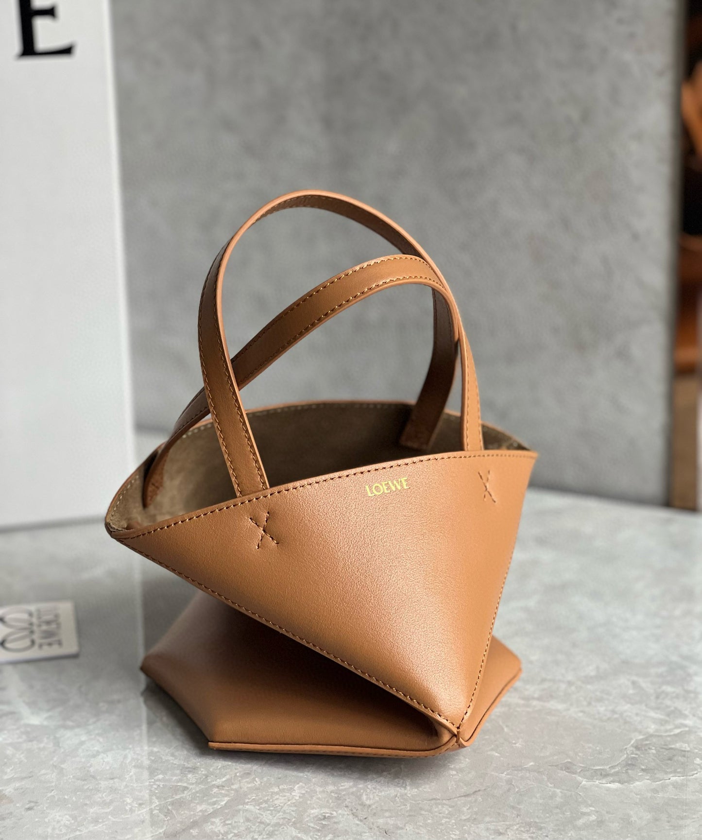 Loewe Puzzle Fold Tote Bag(20x16.5x9.5cm)
