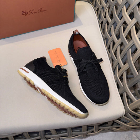 LP Sneakers
