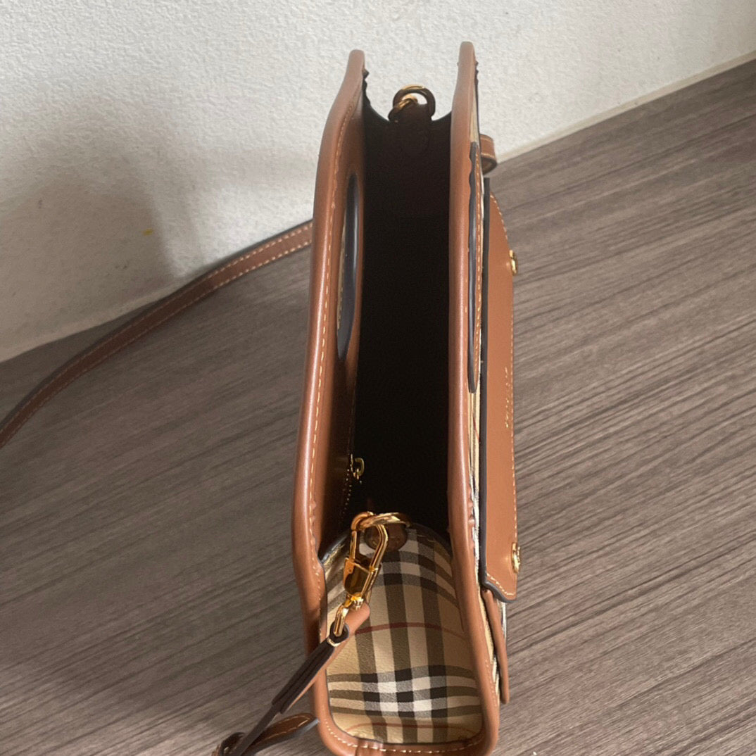 Burberry Pocket Bag