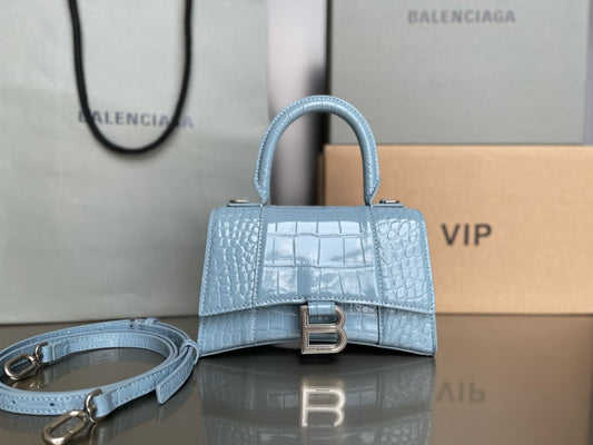 BLCG Hourglass Crocodile Top-handle Handbag
(19x8x21cm)