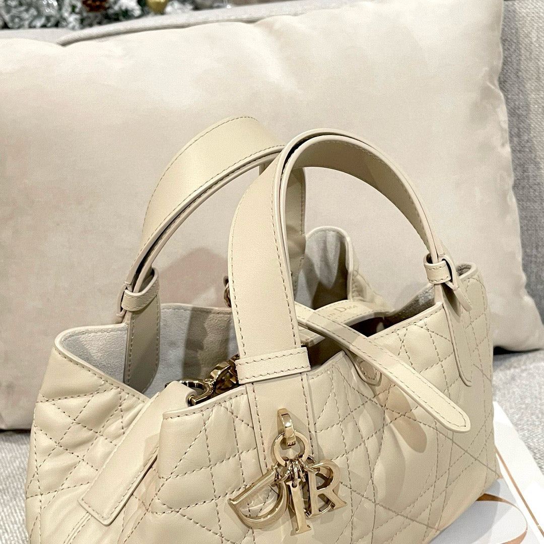 Dior Toujours Bag