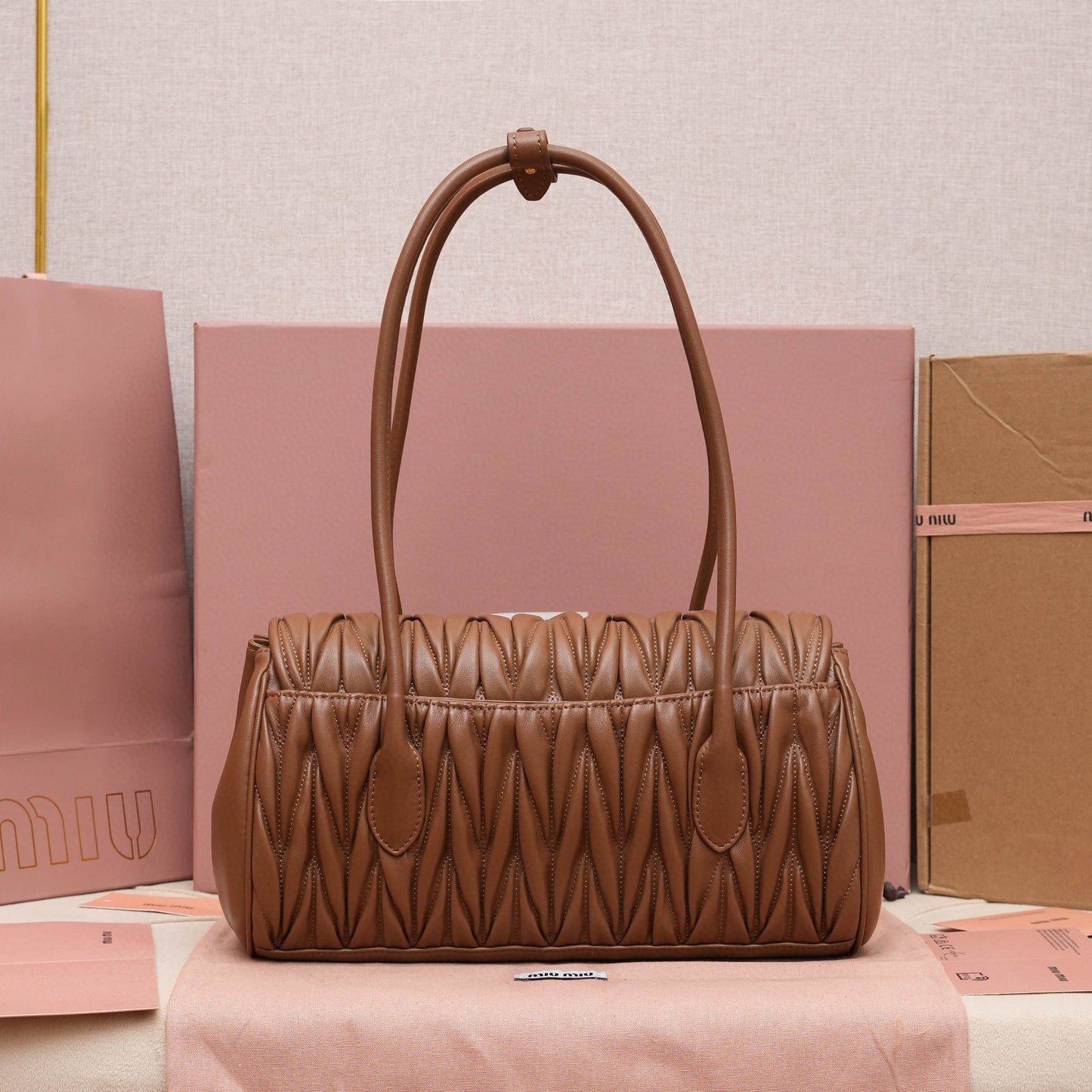 Miu Miu Shoulder Bag 28x15x11cm