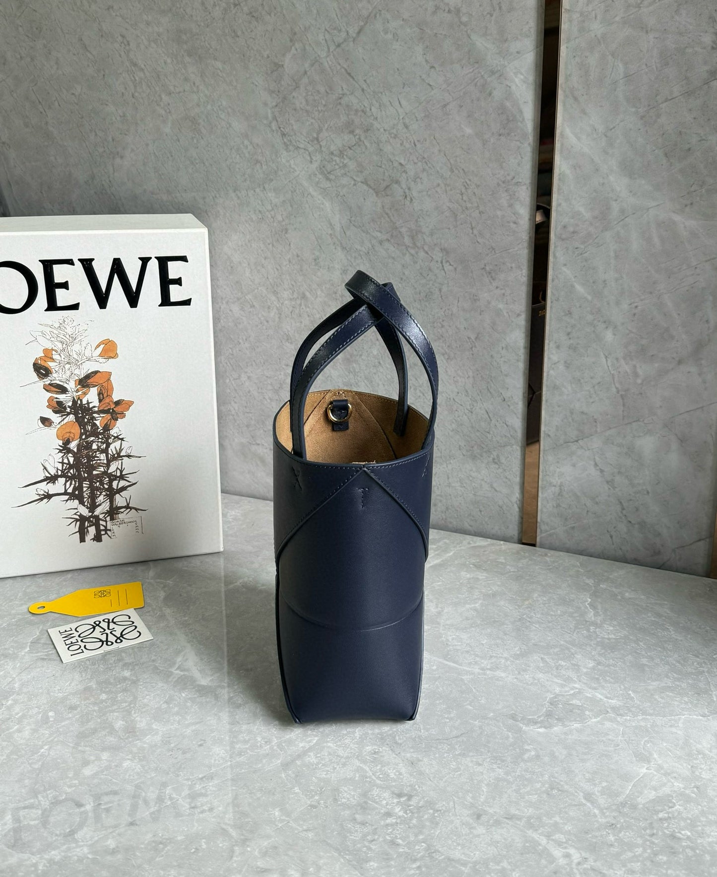 Loewe Puzzle Fold Tote Bag(20x16.5x9.5cm)