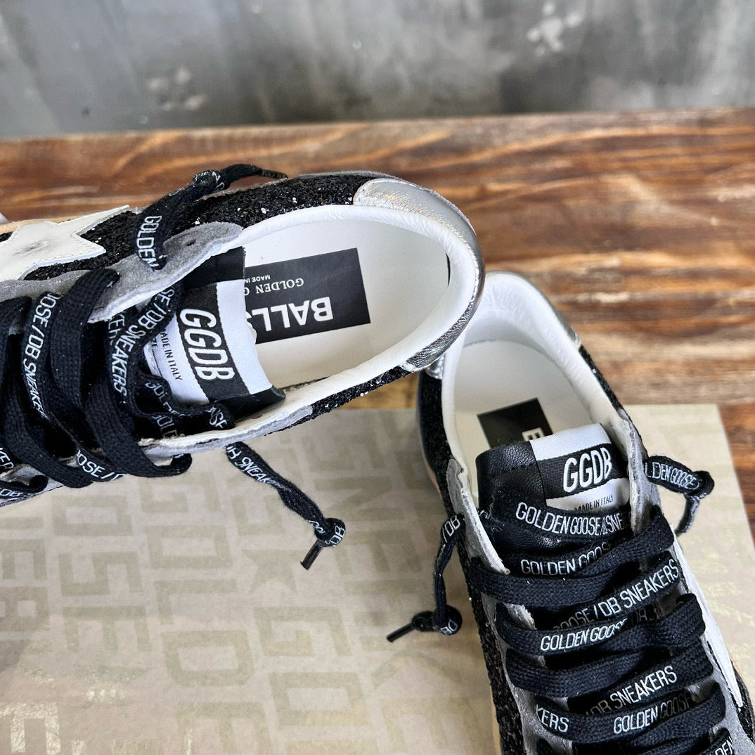 Golden Goose Sneaker