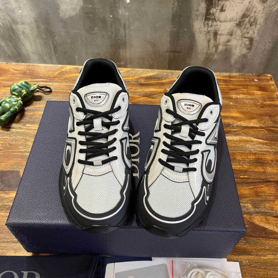 Dior Sneaker