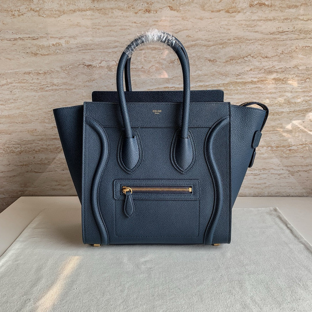 Celine Duffel