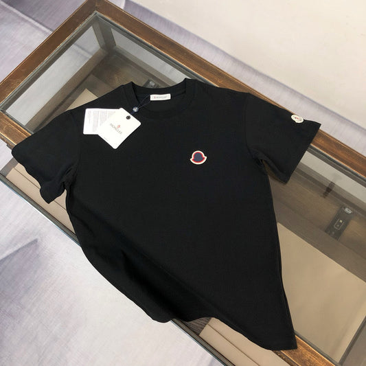 Moncler T-shirt