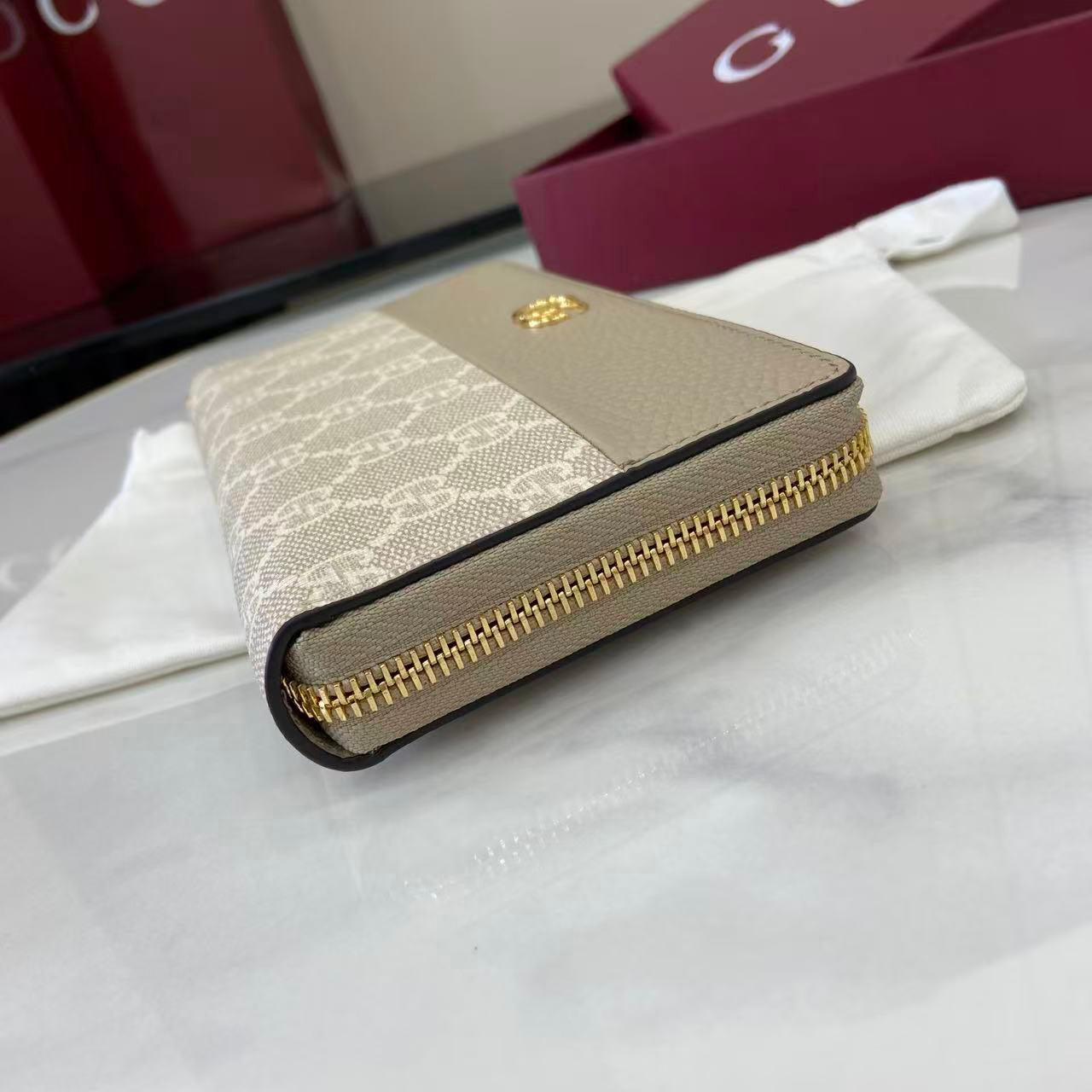 Gucci Long Wallet
