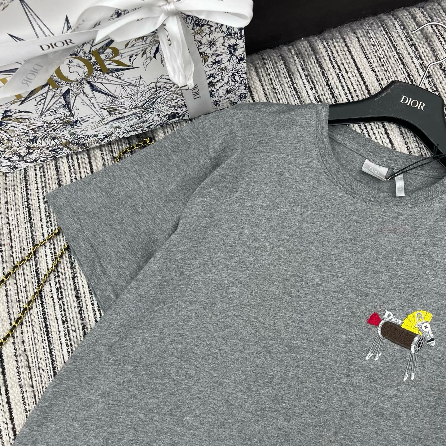 Dior T-shirt