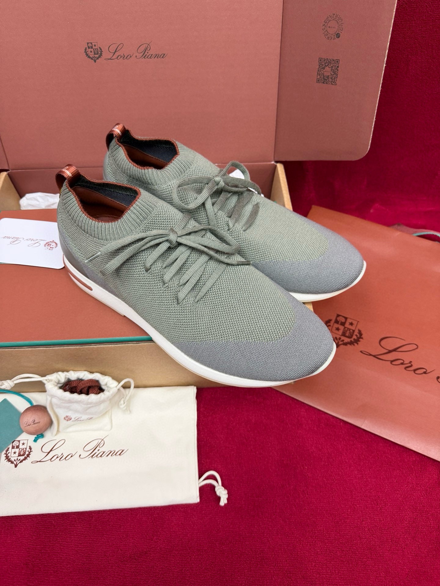 Loro Piana 360 Flexy Walk Sneakers