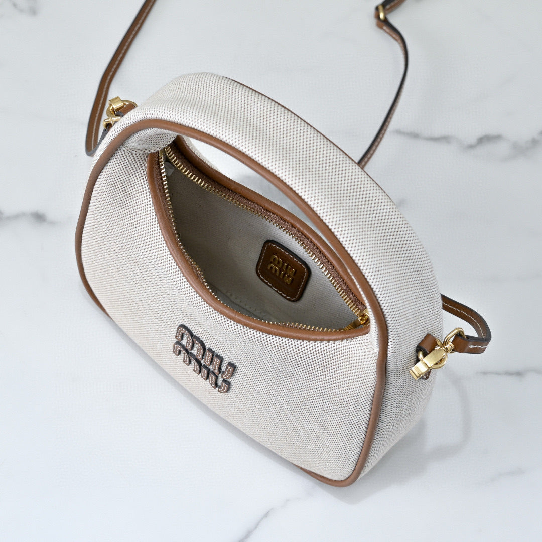 Miu Miu Wander Bag