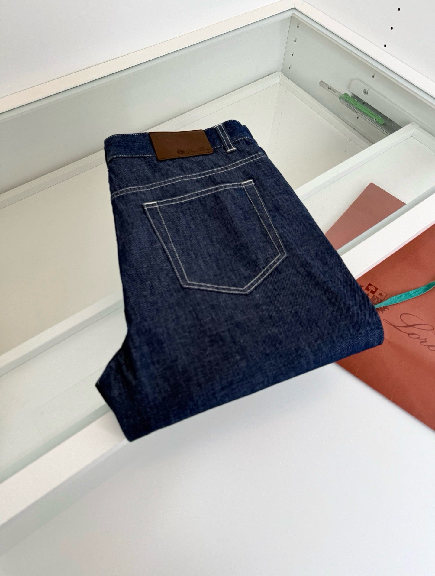 LP Long Pants