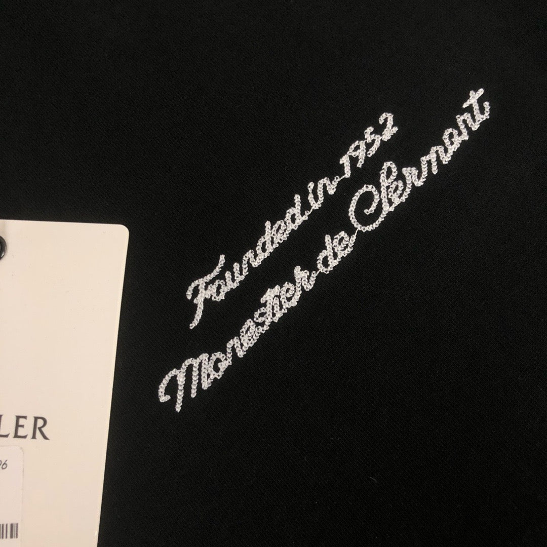 Moncler T-shirt