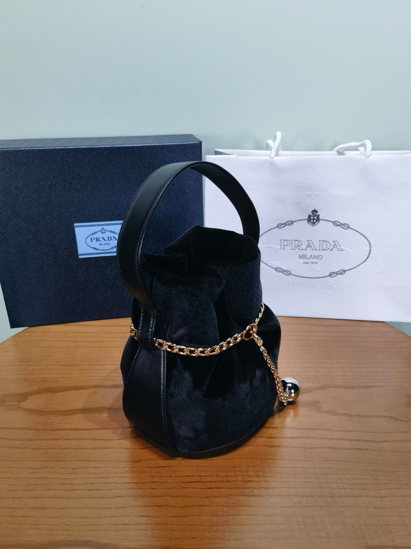 PD Petit Sac Noir Bag