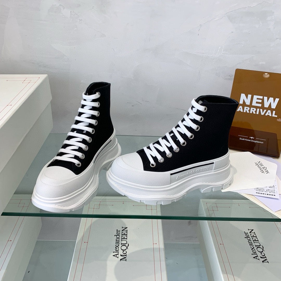 Alexander McQueen Sneakers