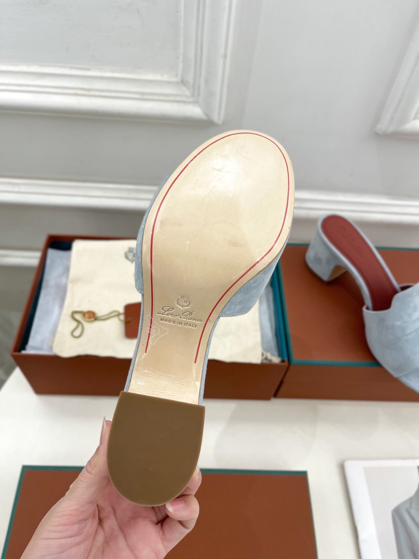 LP Sandals