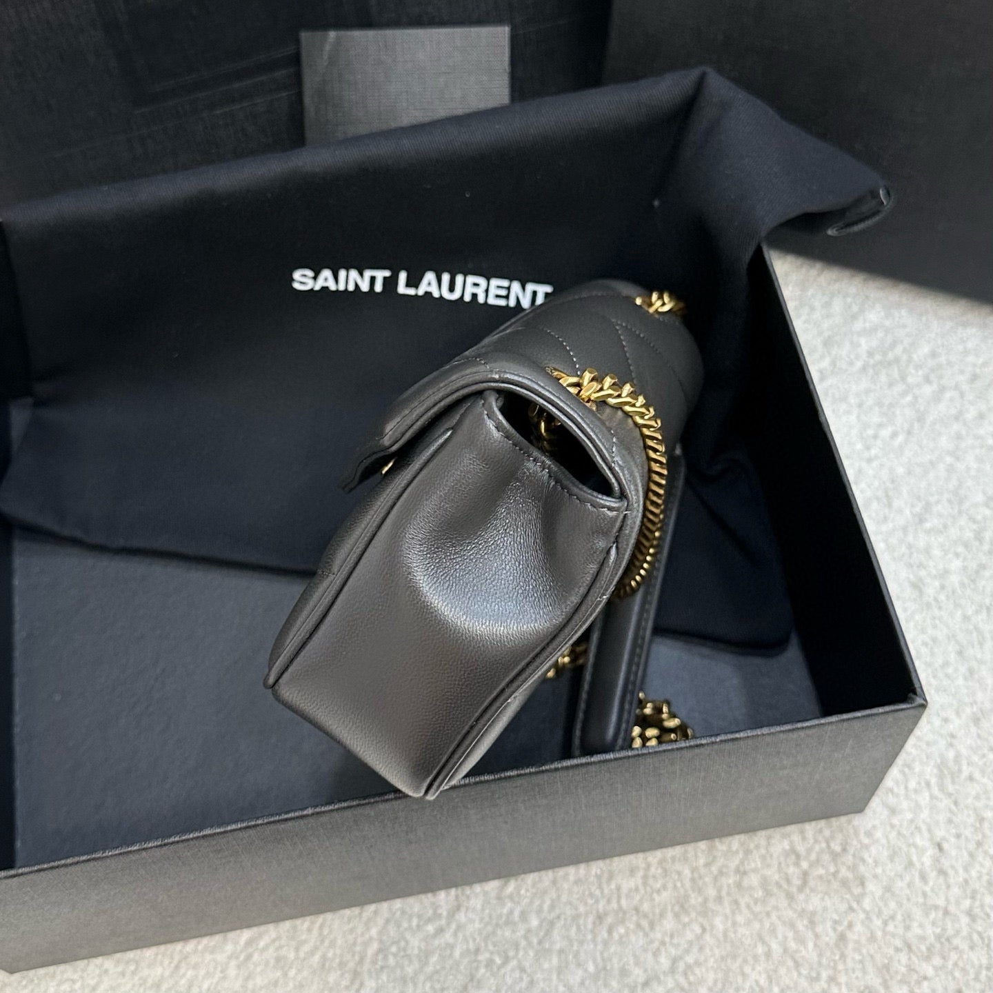 YSL Loulou Shoulder Bag 20x12x5cm