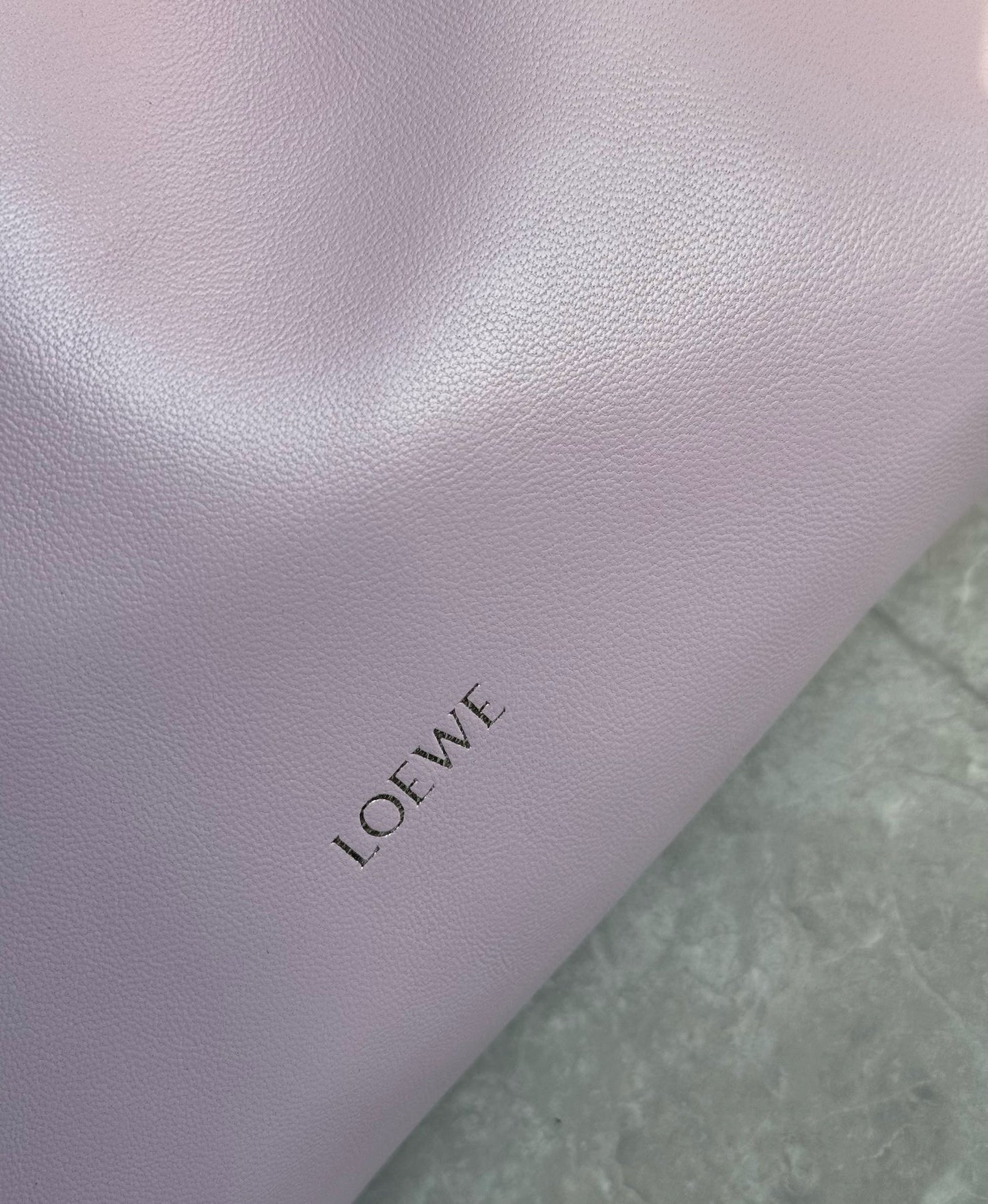Loewe Flamenco Purse Lucky Bag(30x10.5x20cm)