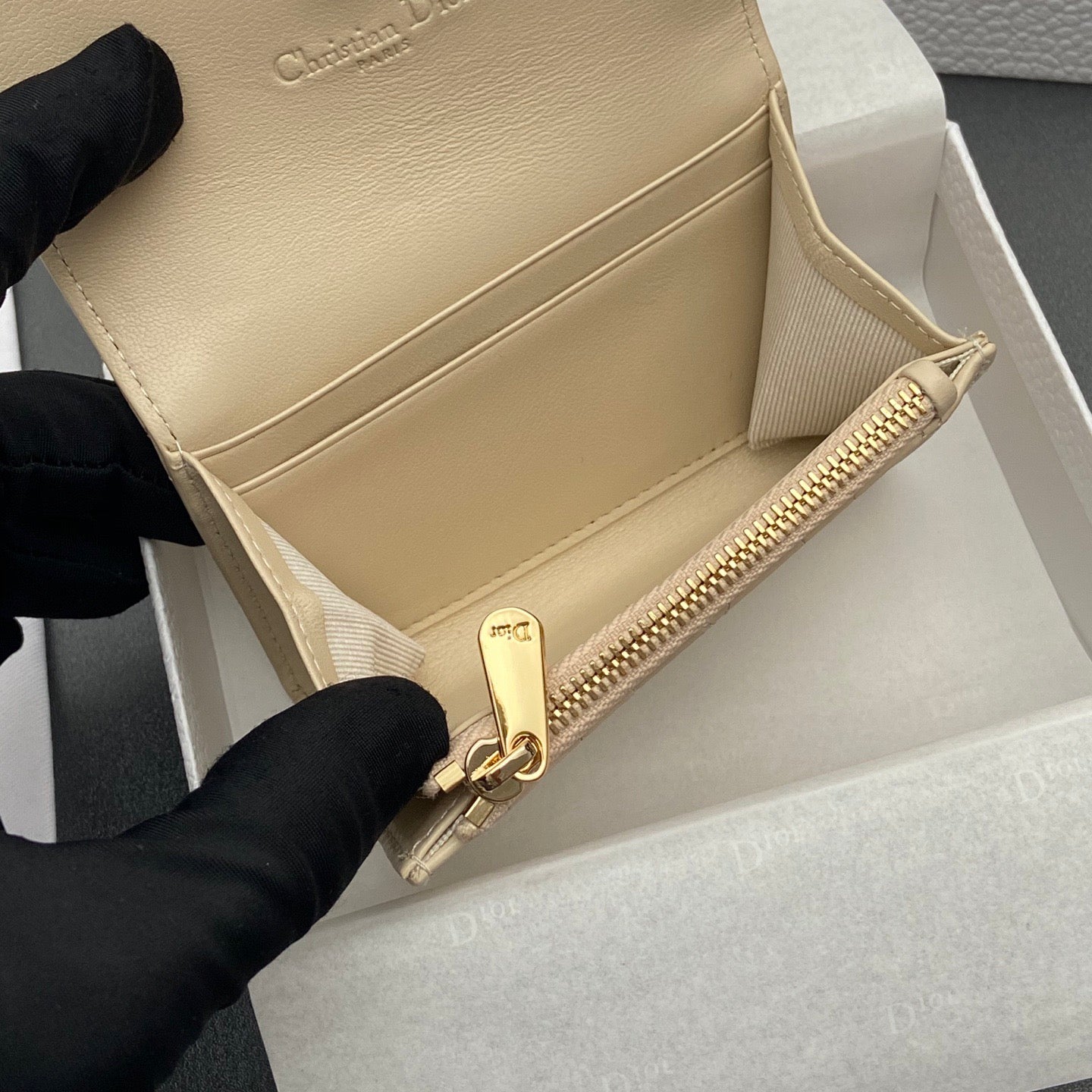Dior Jolie Glycine Wallet