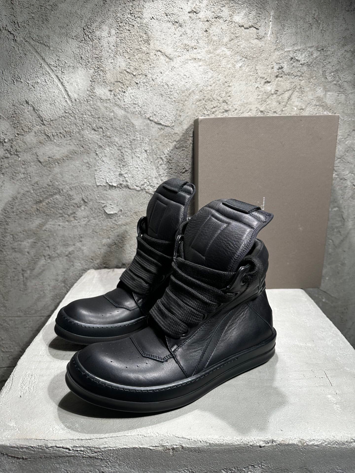 Rick Owen Sneaker