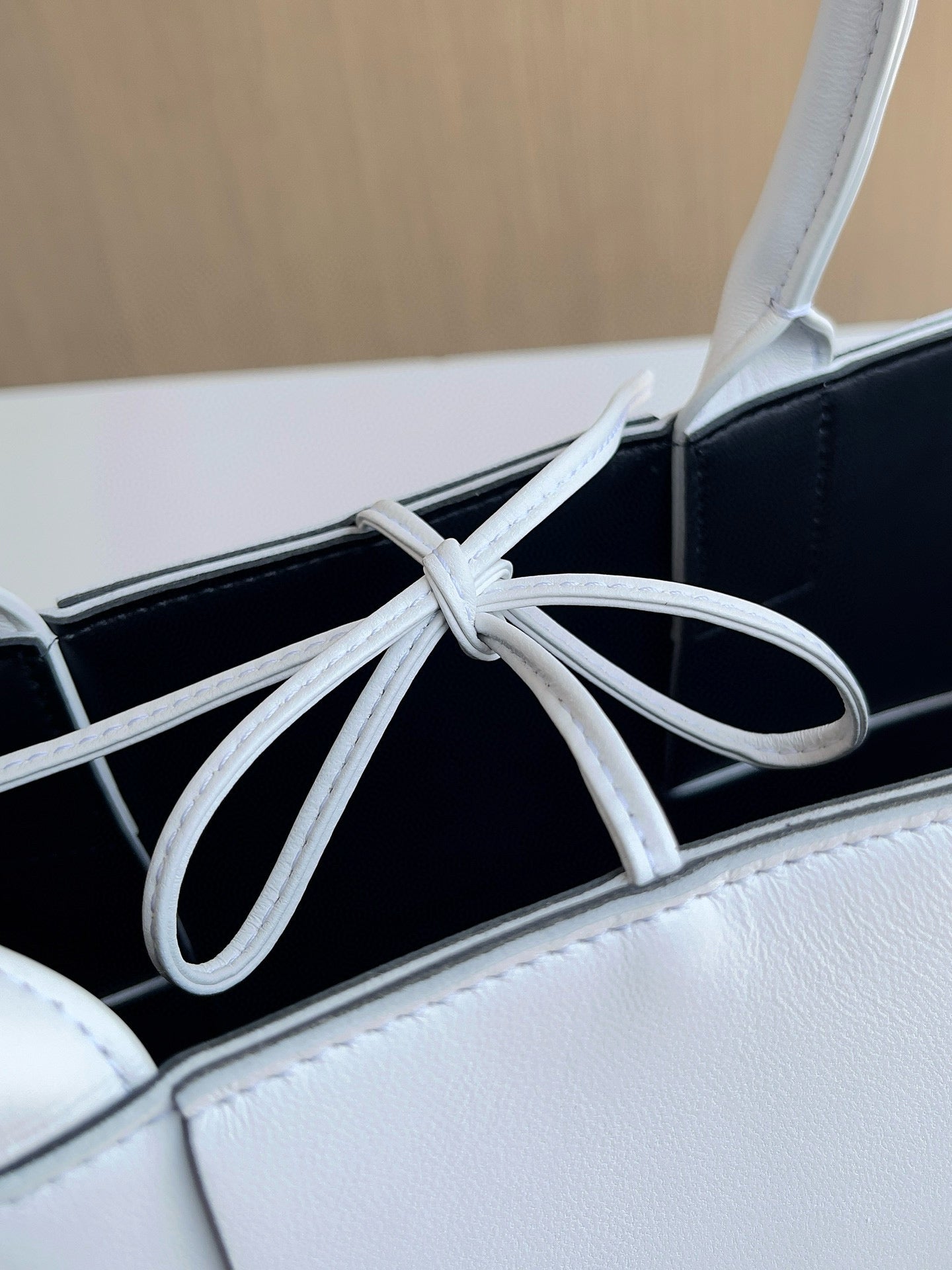 Bottega Veneta Tote Mini