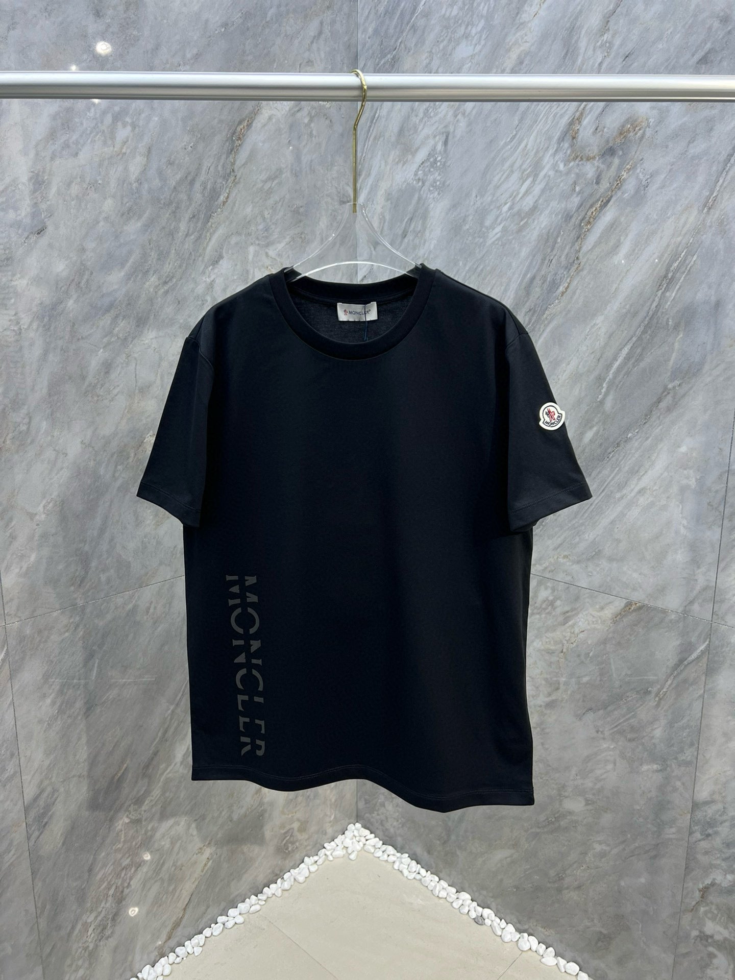 Moncler T-shirt