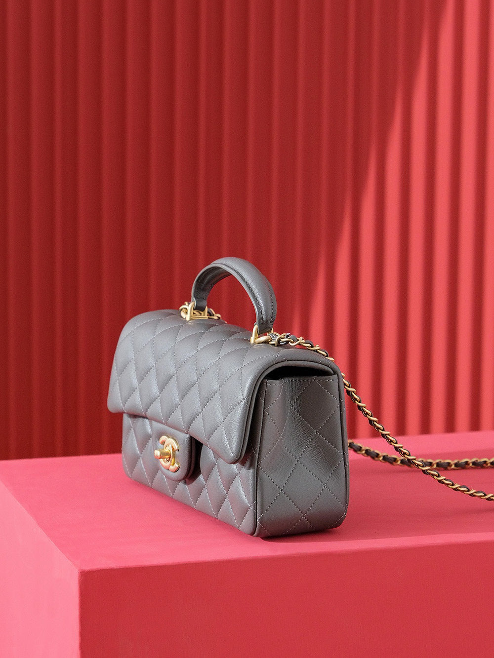 Chanel CF Handle Mini (12x20x6cm)