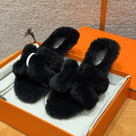 Hermes Sandals