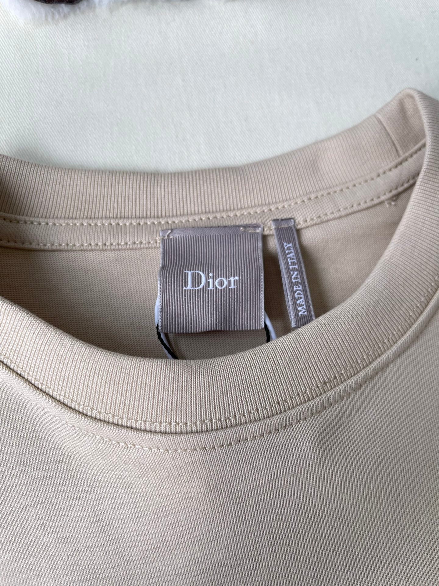 Dior T-Shirt