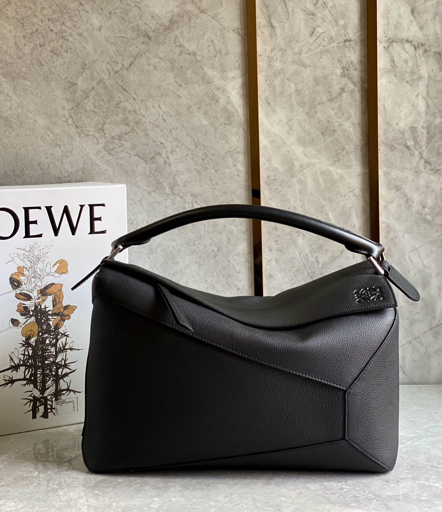 Loewe Puzzle Shoulder Bag(36.5x23x19cm)