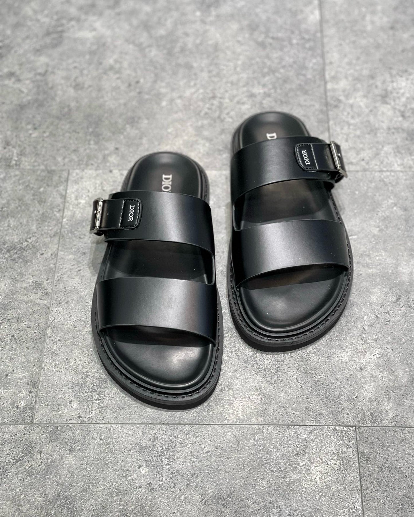 CD SANDALS