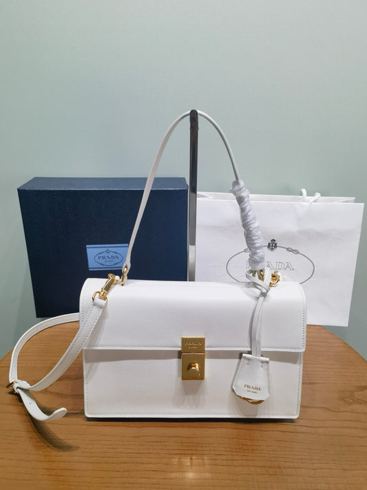 PD Soft Sound Shoulder Bag 28x16x10cm