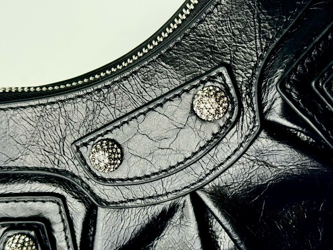 BLCG Le Cagole Moon Bag(26x16x10cm)