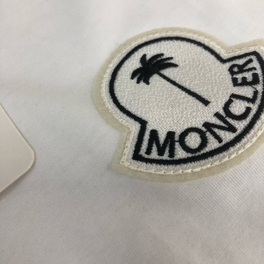 Moncler T-shirt