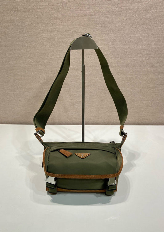Prada Messenger Bag 20x13x9CM