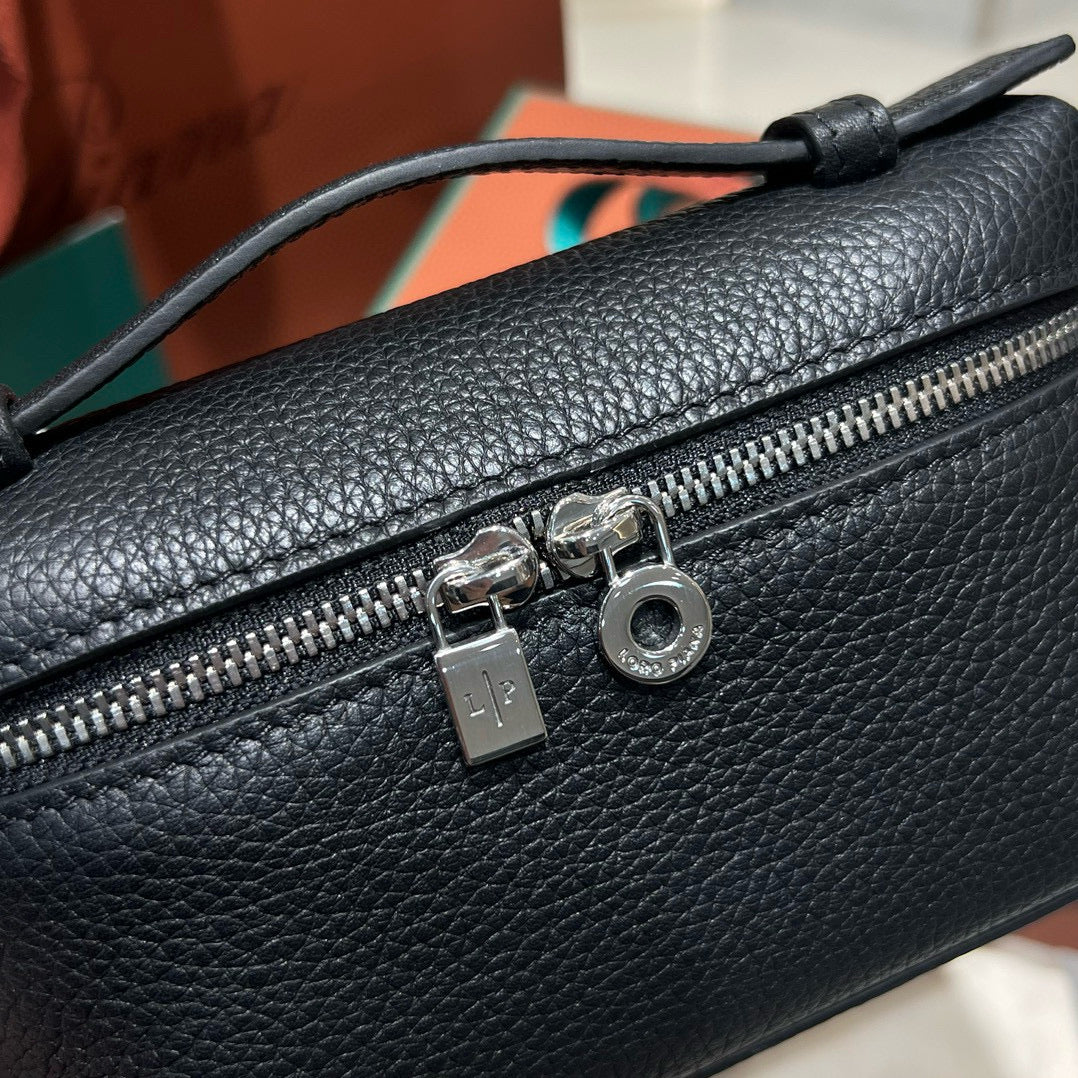 Loro Piana 16 Classic Bag