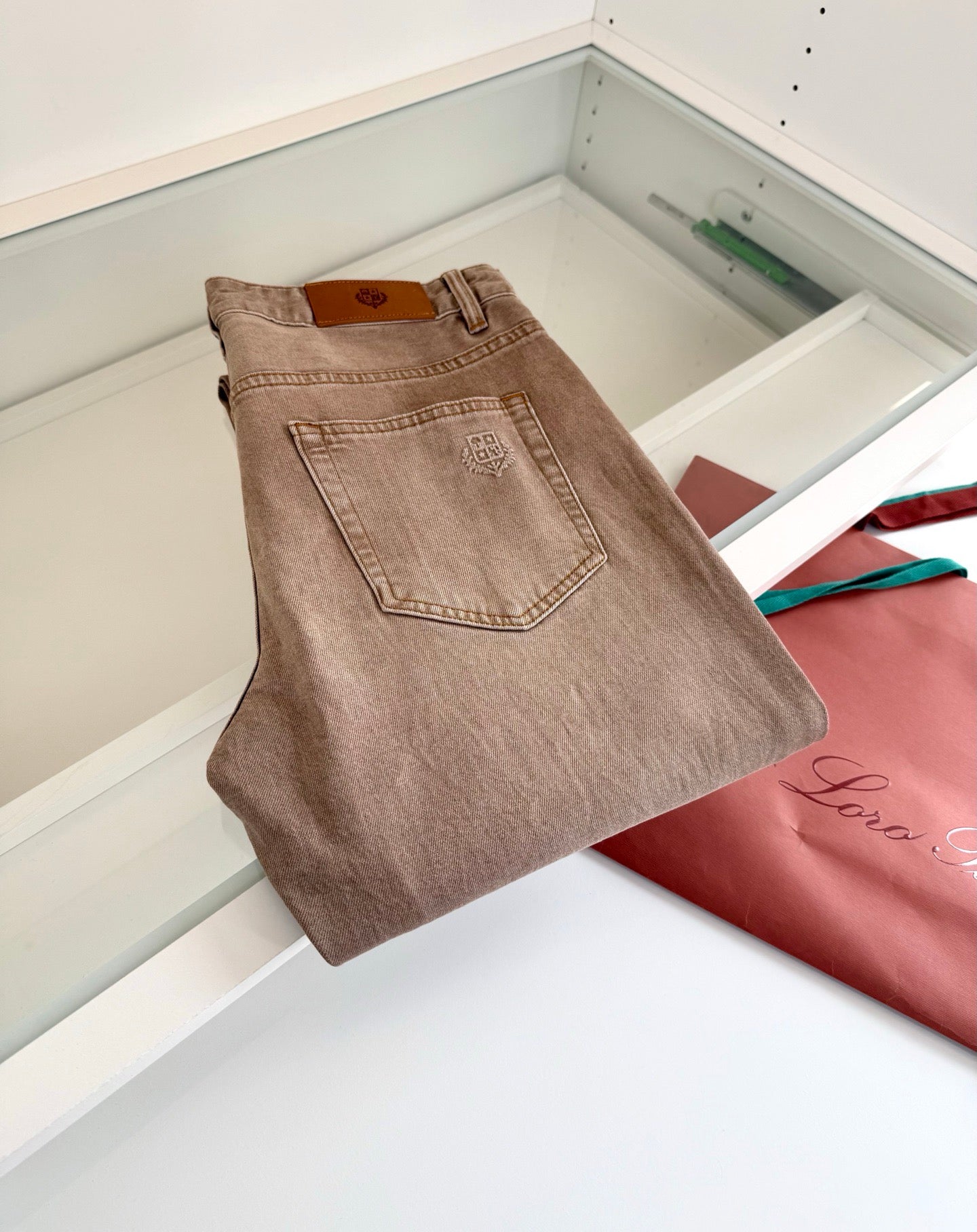 LP Long Pants