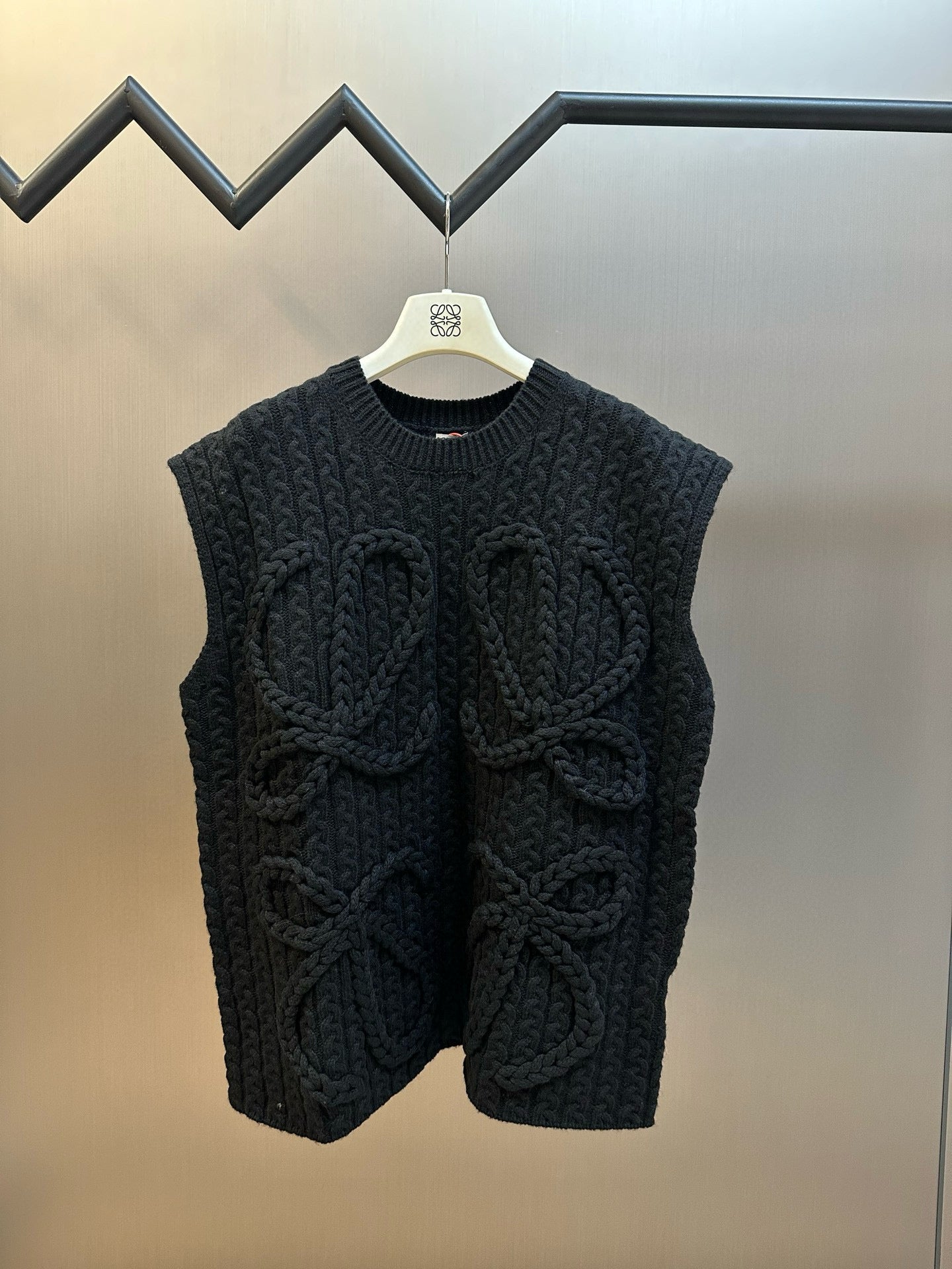 Loewe Vest