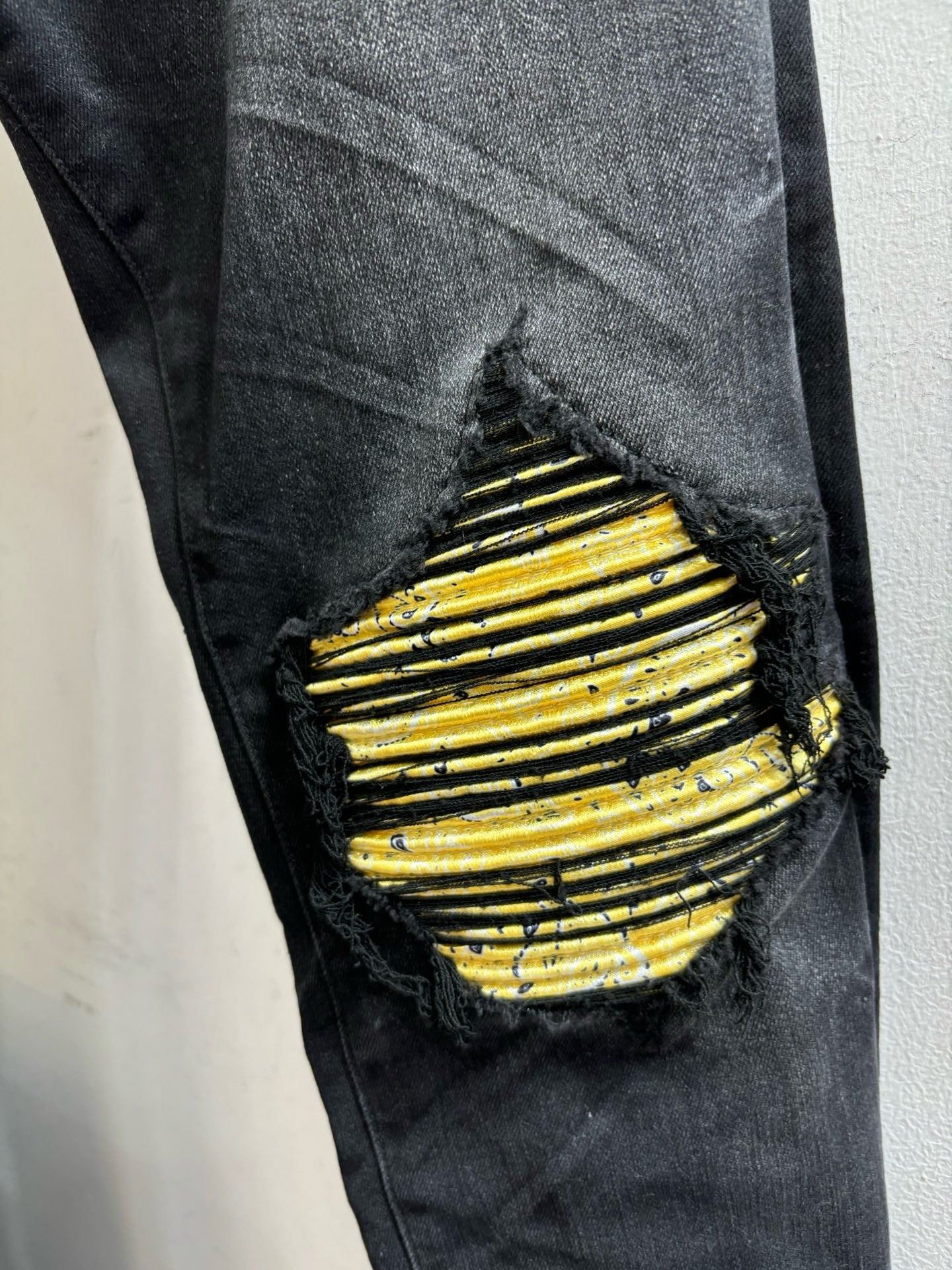 Amiri Jeans