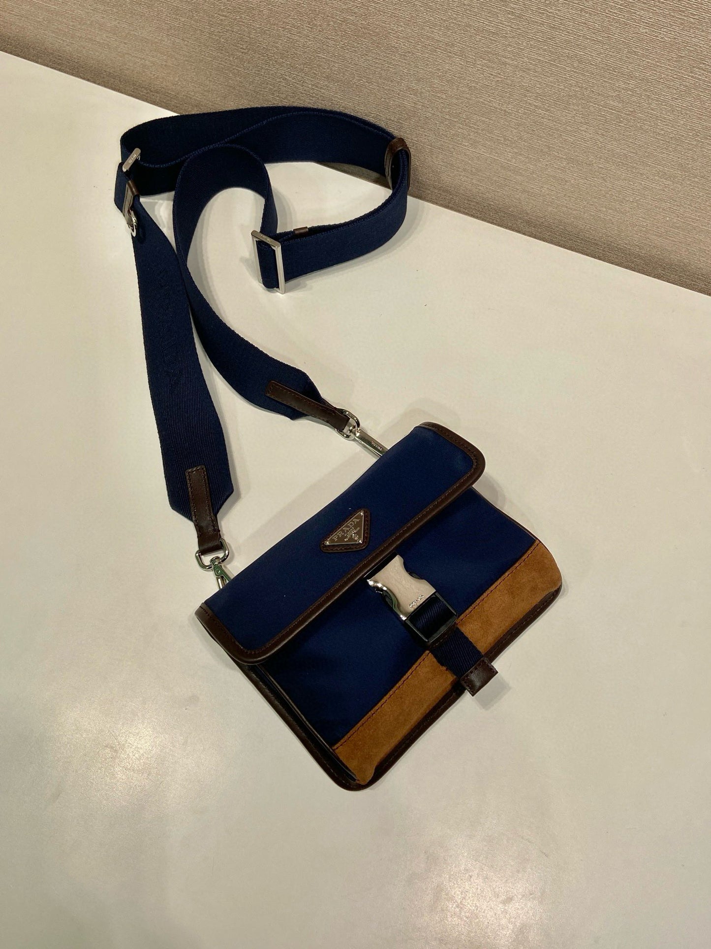 Prada Messenger Bag 18x14x3CM